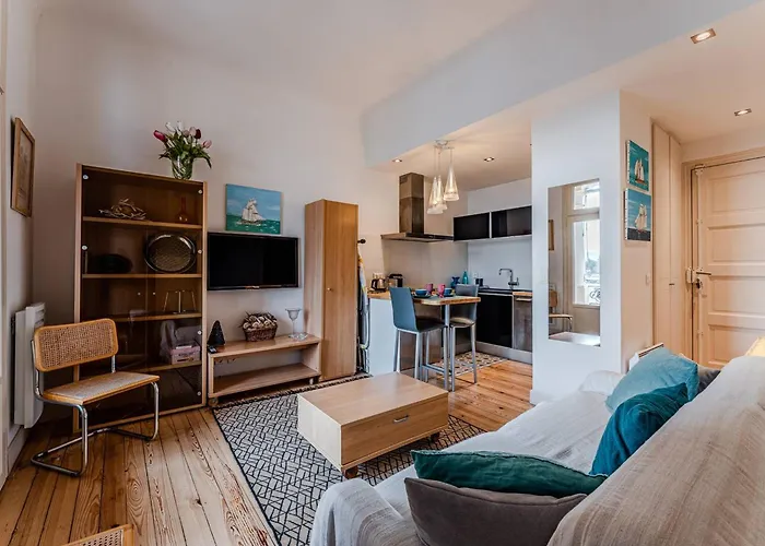 Centre: T2 A 20m De La Avec Parking - Fr-1-433-153 * Arcachon