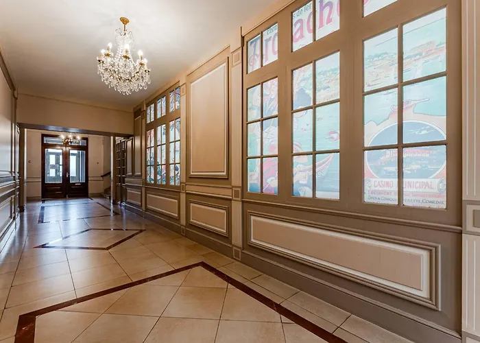 Centre: T2 A 20m De La Avec Parking - Fr-1-433-153 *